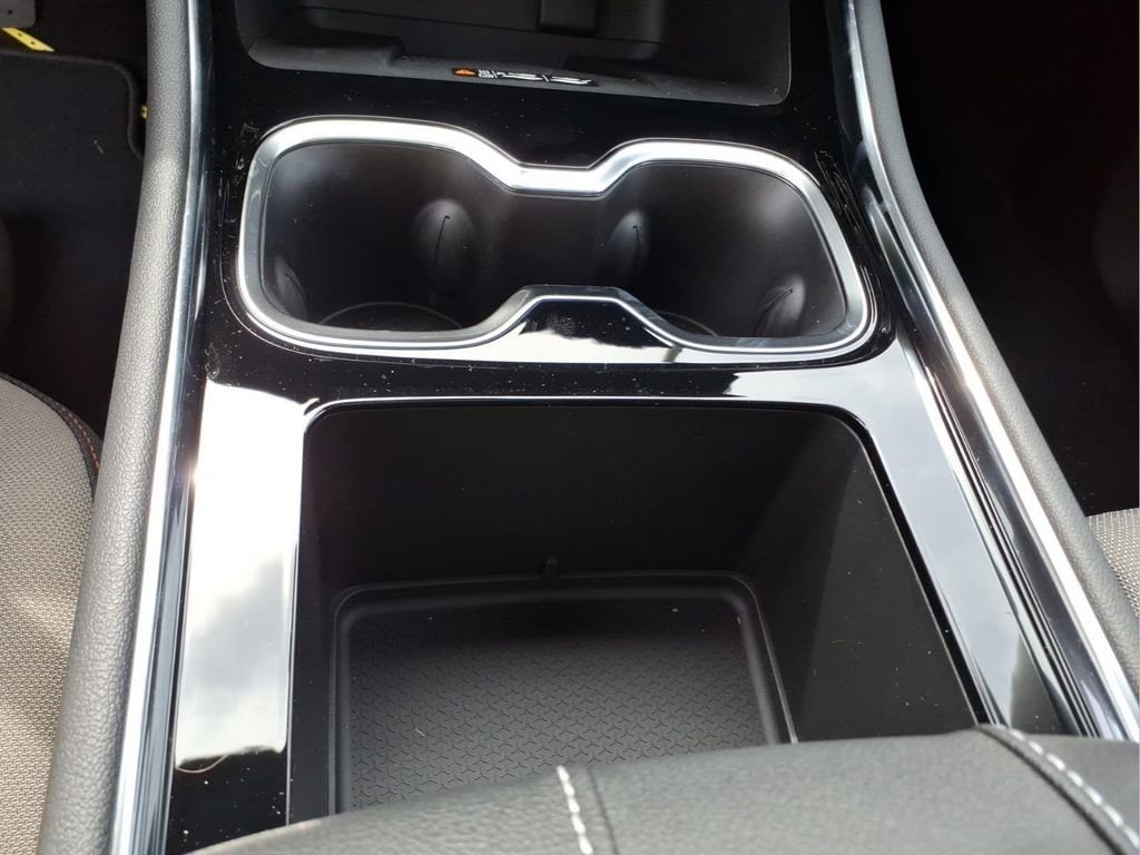 2026 Chevrolet Traverse LT - Photo 22