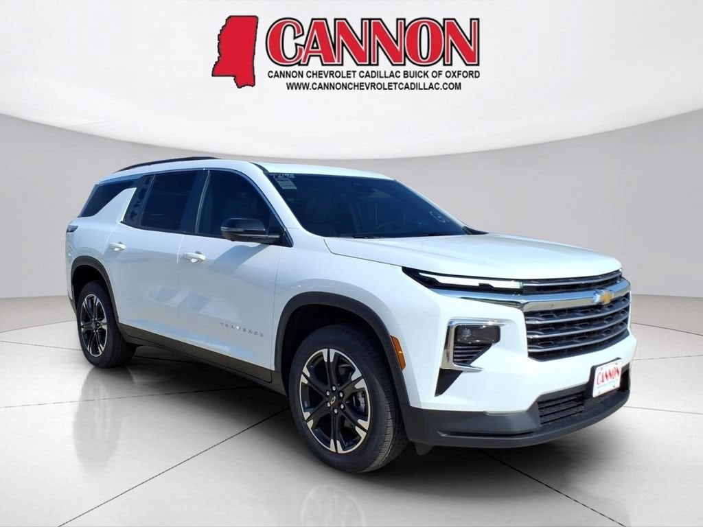 2027 Chevrolet Traverse LT - Photo 7