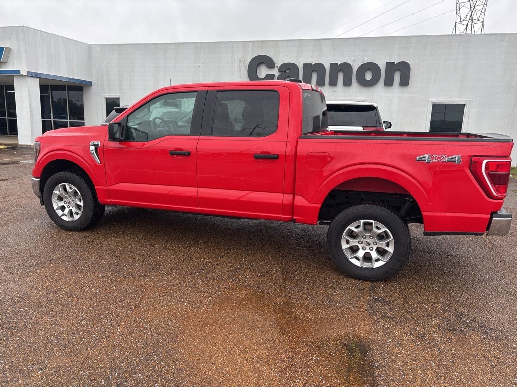 2023 Ford F-150 XLT photo 3