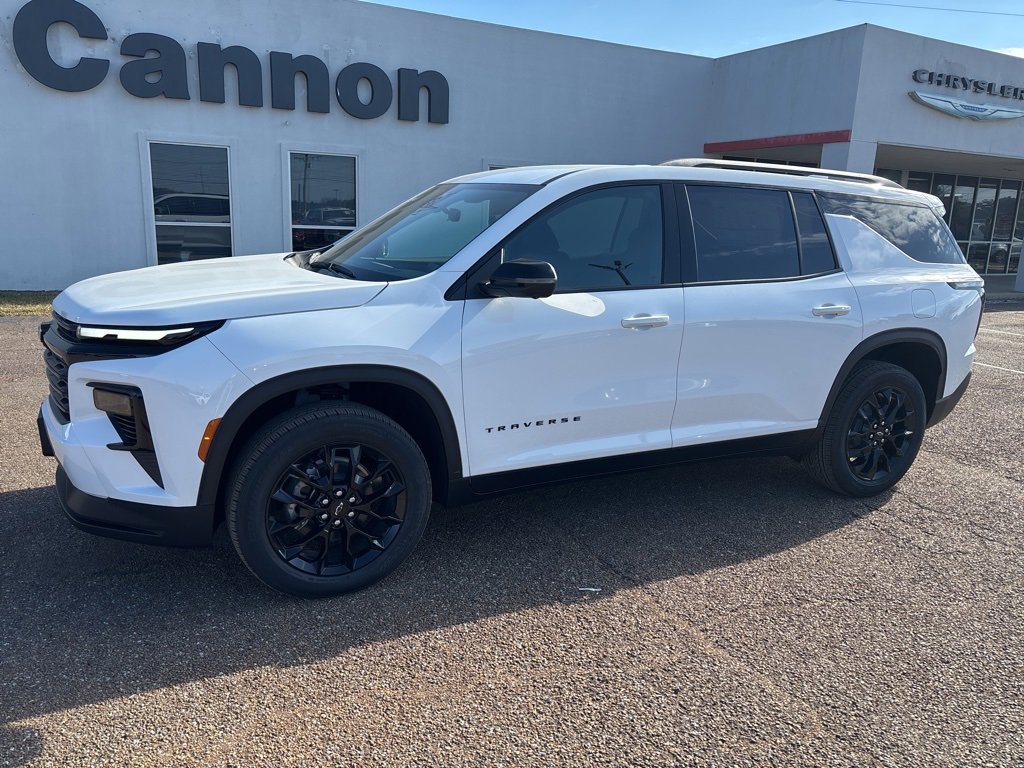 2026 Chevrolet Traverse RS's photo