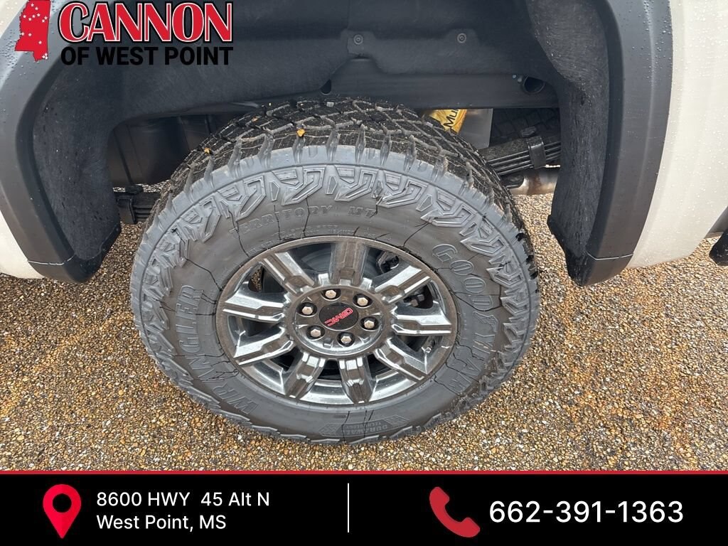 2026 GMC Sierra 1500 AT4X - Photo 11