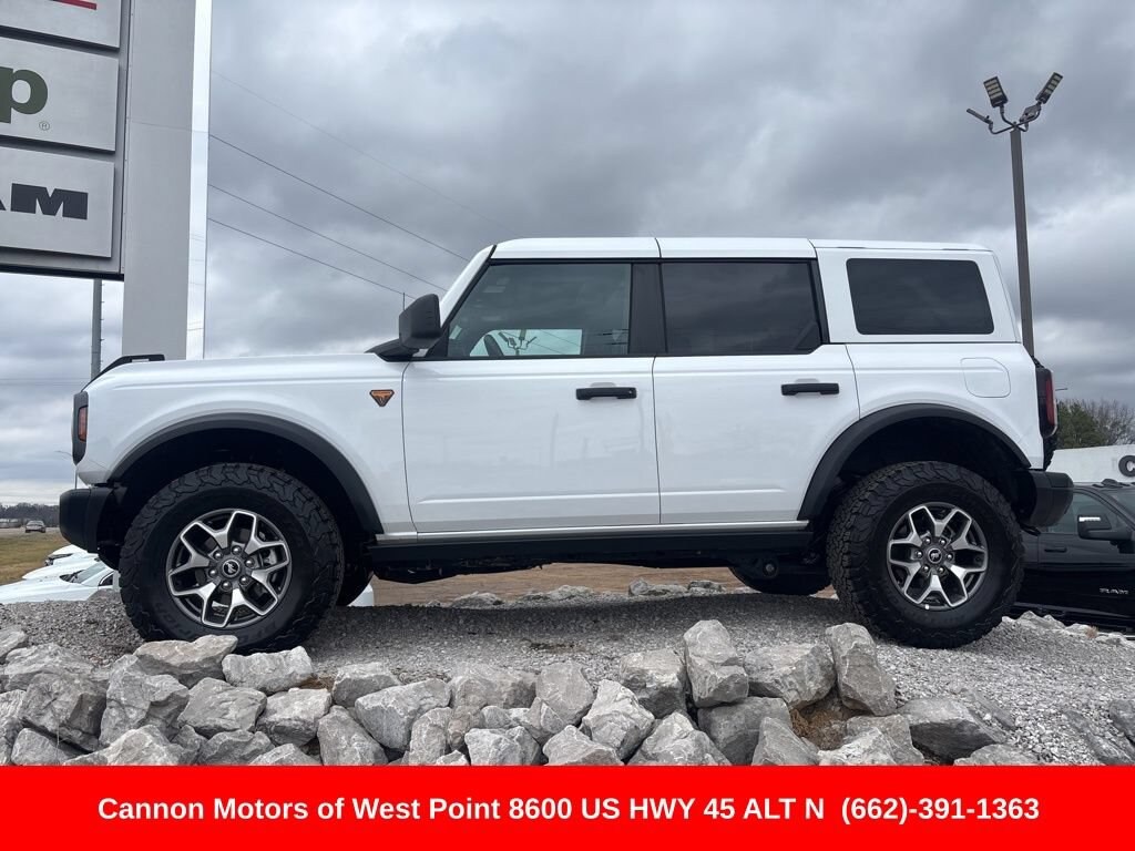 Used 2025 Ford Bronco Badlands SUV