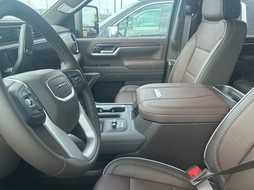 2026 GMC Sierra 2500HD Denali - Photo 6