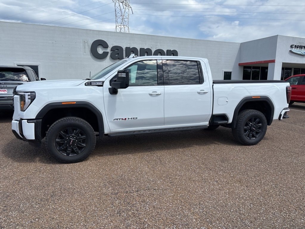 Used 2024 GMC Sierra 2500HD AT4 with VIN 1GT49PE71RF337583 for sale in West Point, MS