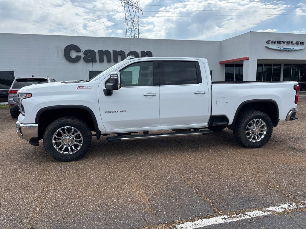 Used 2024 Chevrolet Silverado 2500HD LTZ with VIN 1GC4YPE75RF124641 for sale in West Point, MS