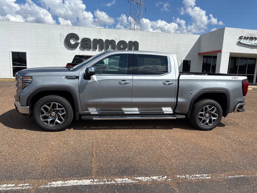 New 2025 GMC Sierra 1500 SLT Truck