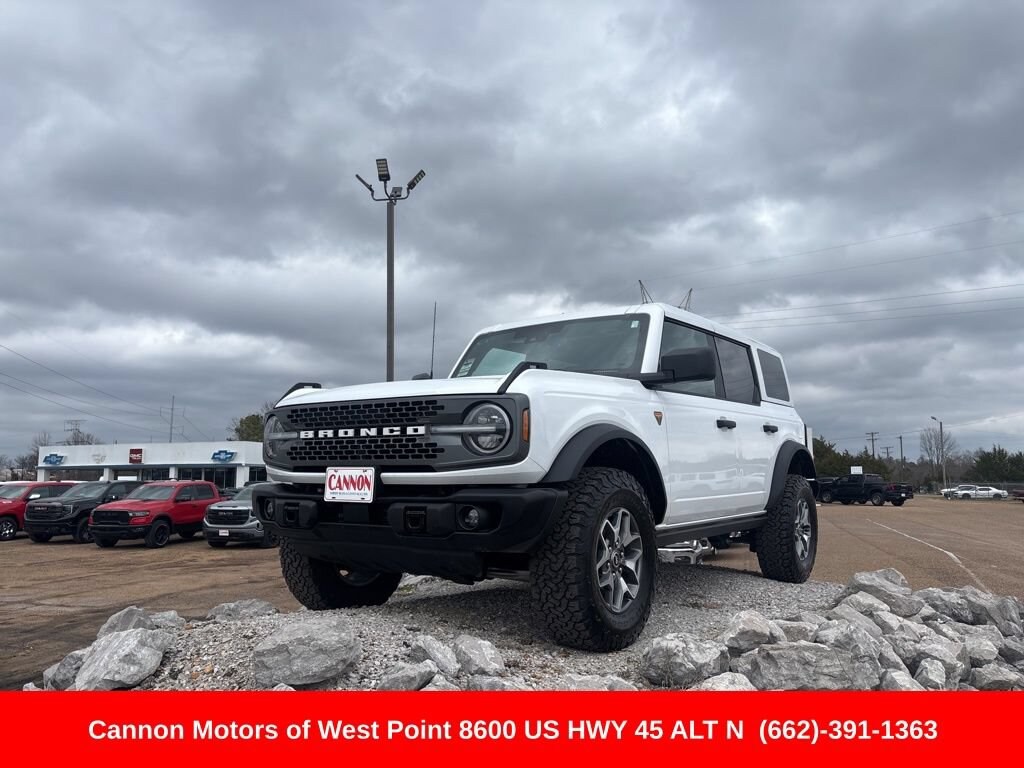 Used 2025 Ford Bronco Badlands SUV