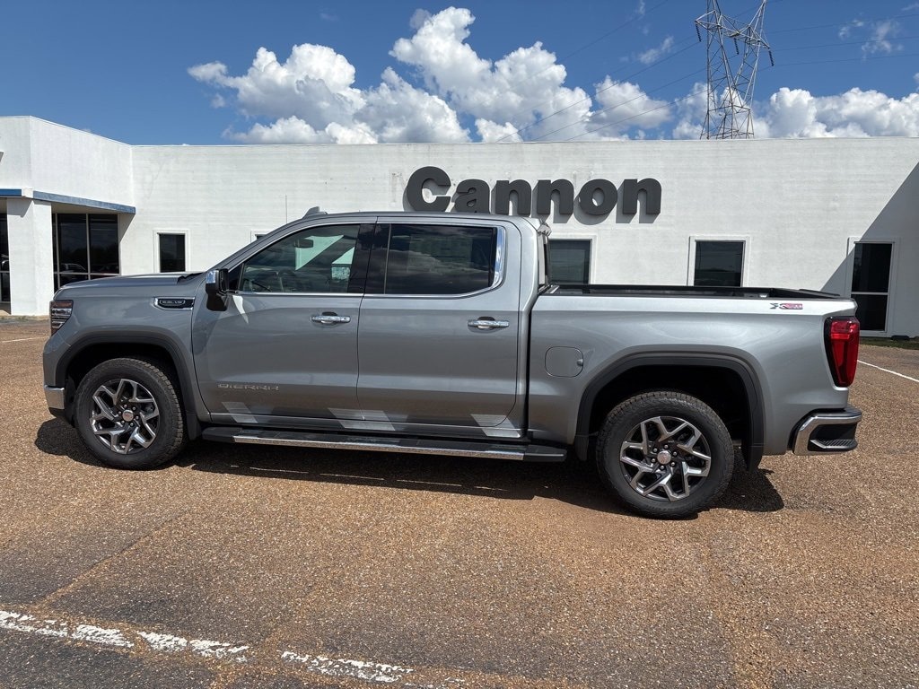 New 2025 GMC Sierra 1500 SLT Truck