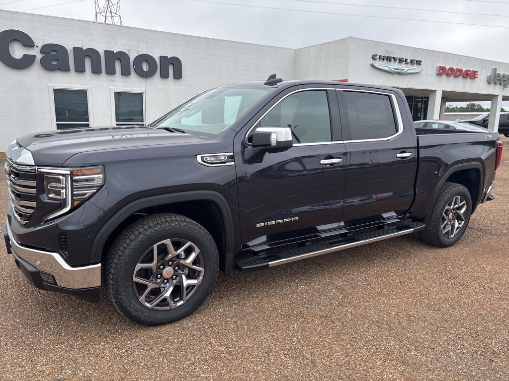 2026 GMC Sierra 1500 SLT's photo