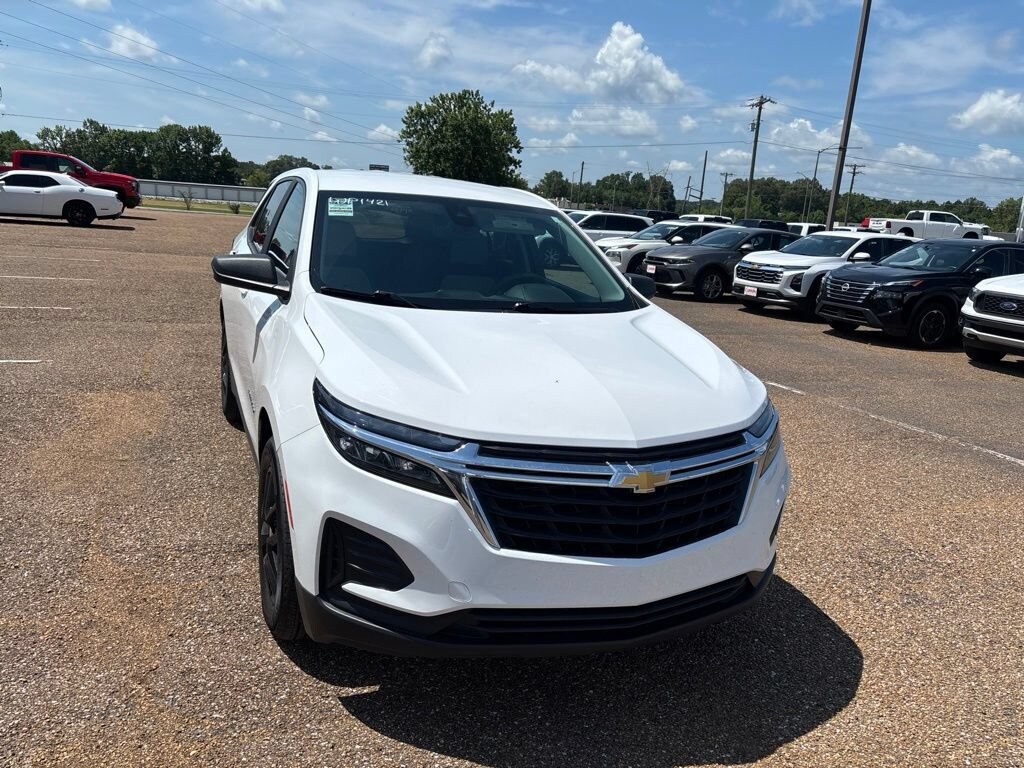 Used 2024 Chevrolet Equinox LS w/1LS SUV