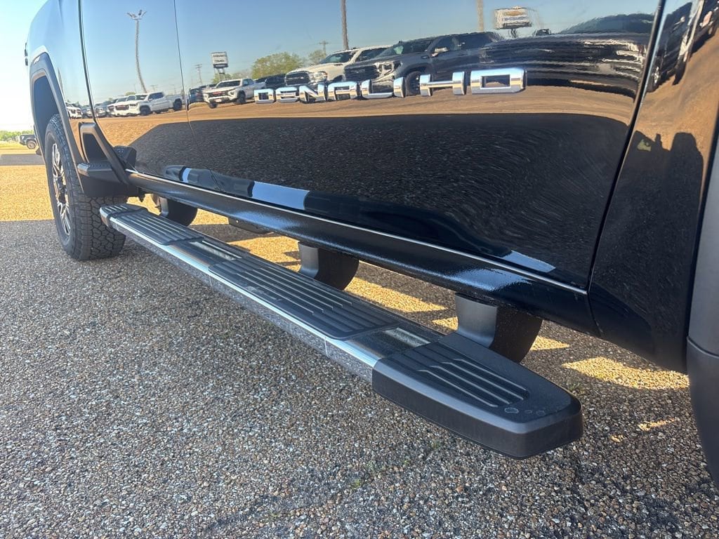 2026 GMC Sierra 2500HD Denali - Photo 6