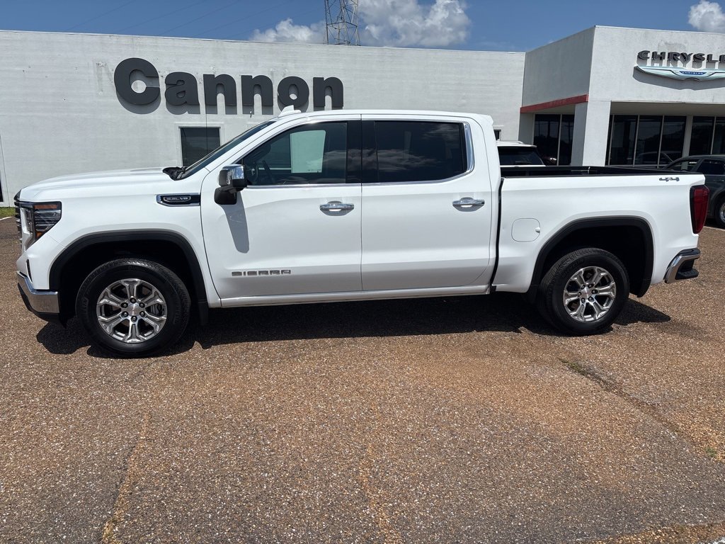 2025 Gmc Sierra 1500 SLT photo 2