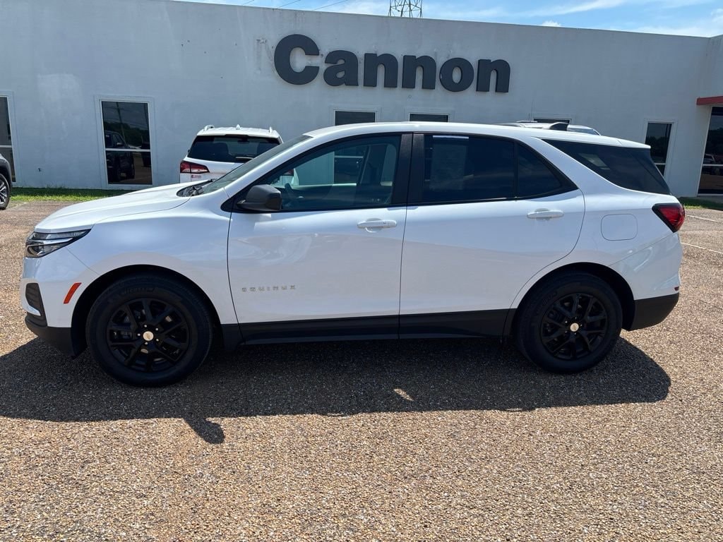 Used 2024 Chevrolet Equinox LS w/1LS SUV