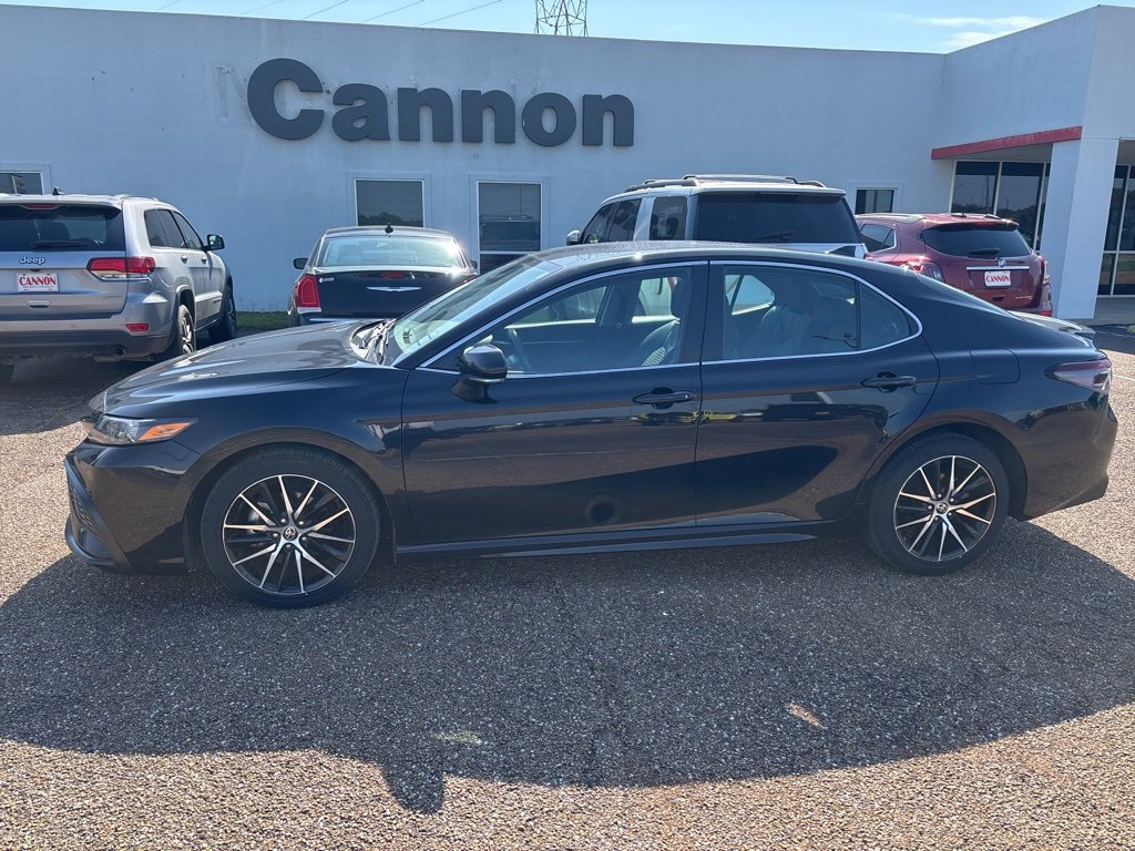 Used 2023 Toyota Camry SE with VIN 4T1G11AK9PU803521 for sale in West Point, MS