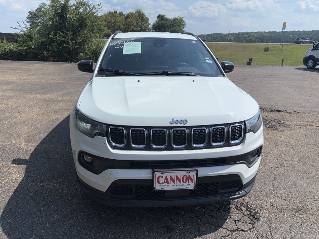 Used 2024 Jeep Compass Latitude SUV