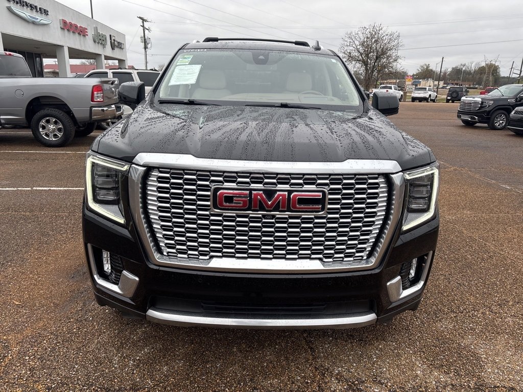 Used 2022 GMC Yukon XL Denali SUV