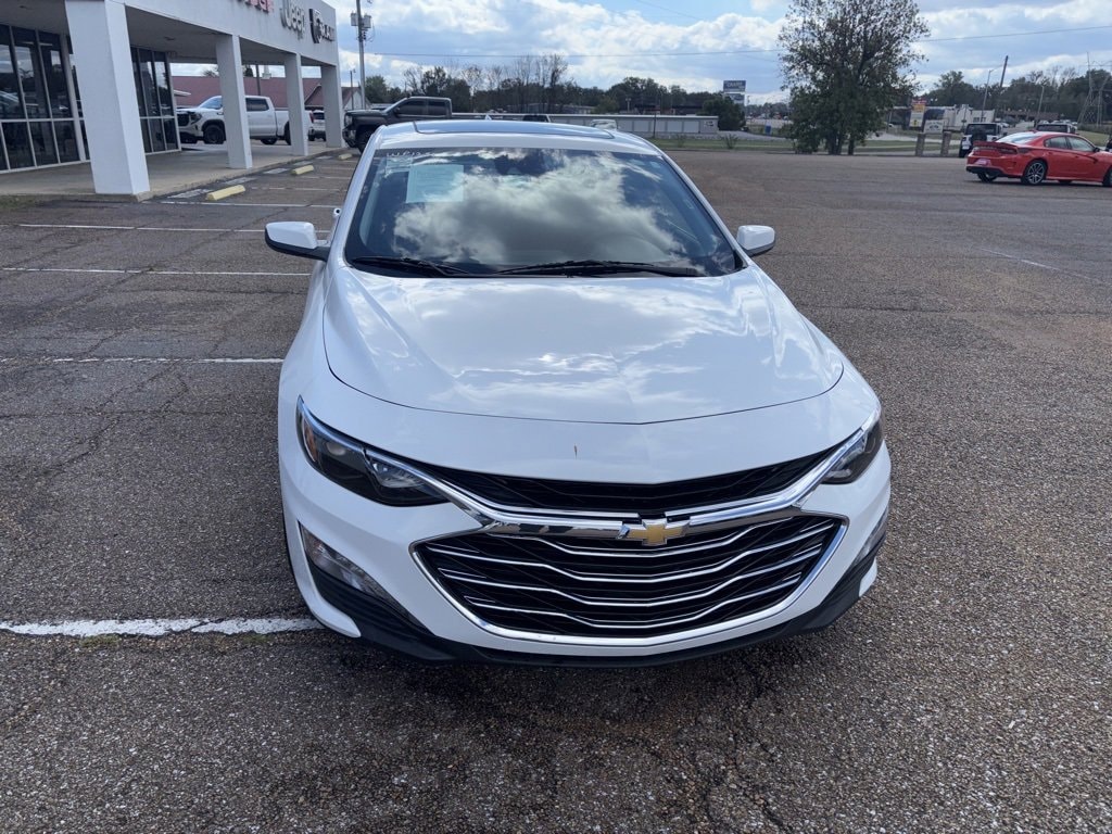 Used 2024 Chevrolet Malibu 1LT Sedan