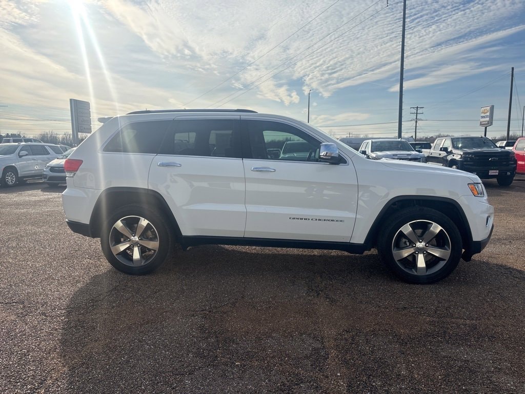 Used 2015 Jeep Grand Cherokee Limited 4x2 SUV