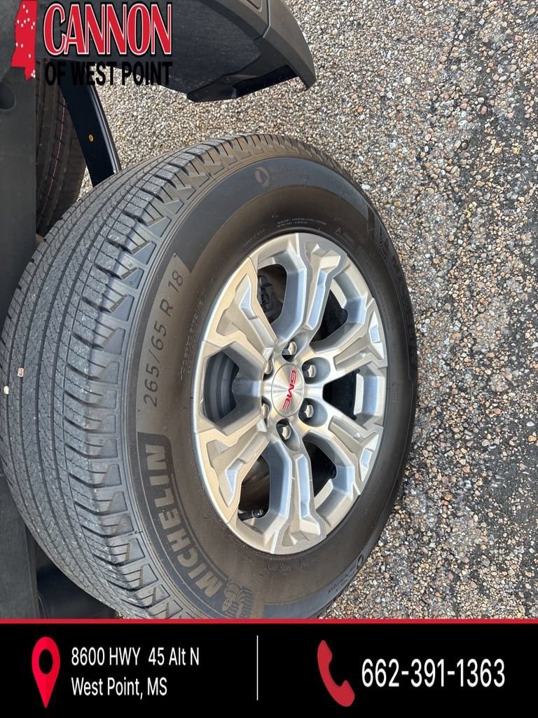 2025 GMC Sierra 1500 SLT - Photo 12