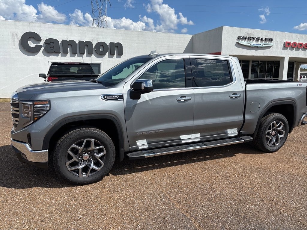 New 2025 GMC Sierra 1500 SLT Truck