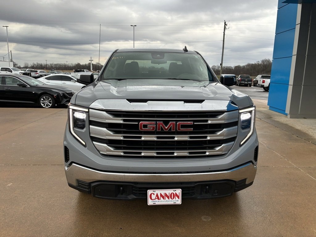 Used 2025 GMC Sierra 1500 SLE Truck
