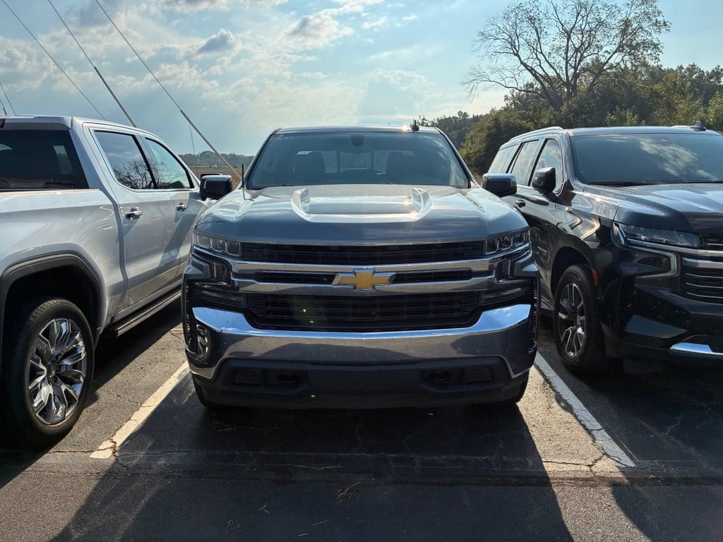 Used 2020 Chevrolet Silverado 1500 LT Truck