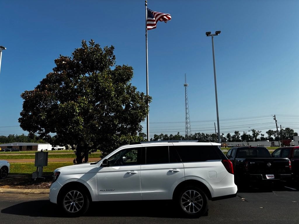 Used 2025 Ford Expedition Platinum
