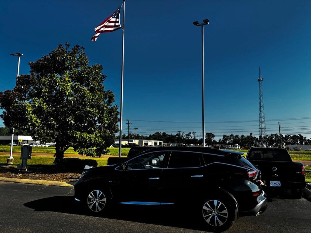 2022 Nissan Murano SV FWD's photo