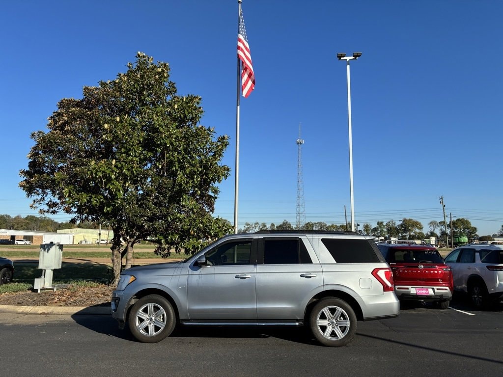 Used 2021 Ford Expedition XLT