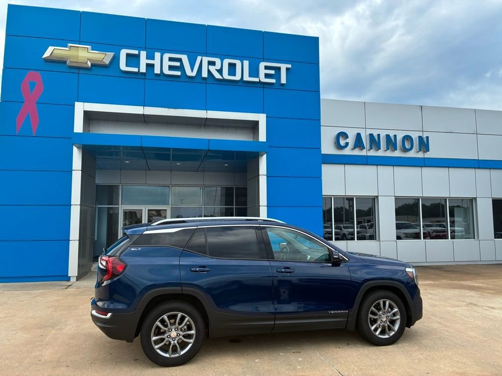 Used 2023 GMC Terrain SLT SUV