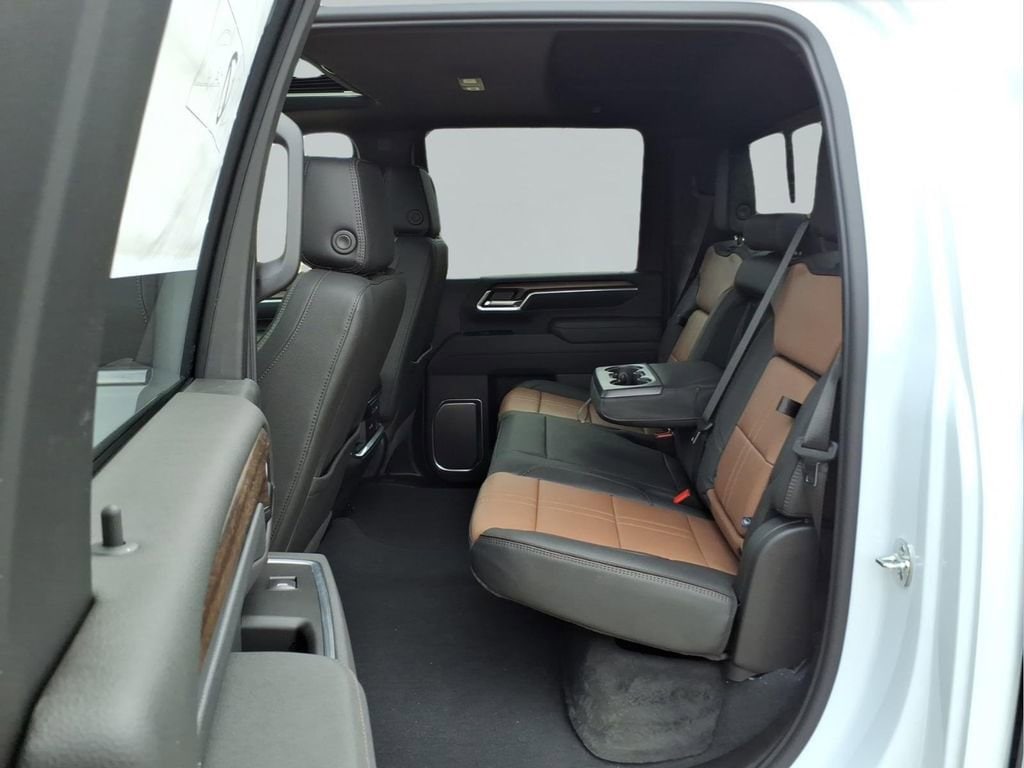 2026 Chevrolet Silverado 2500 HD High Country - Photo 9