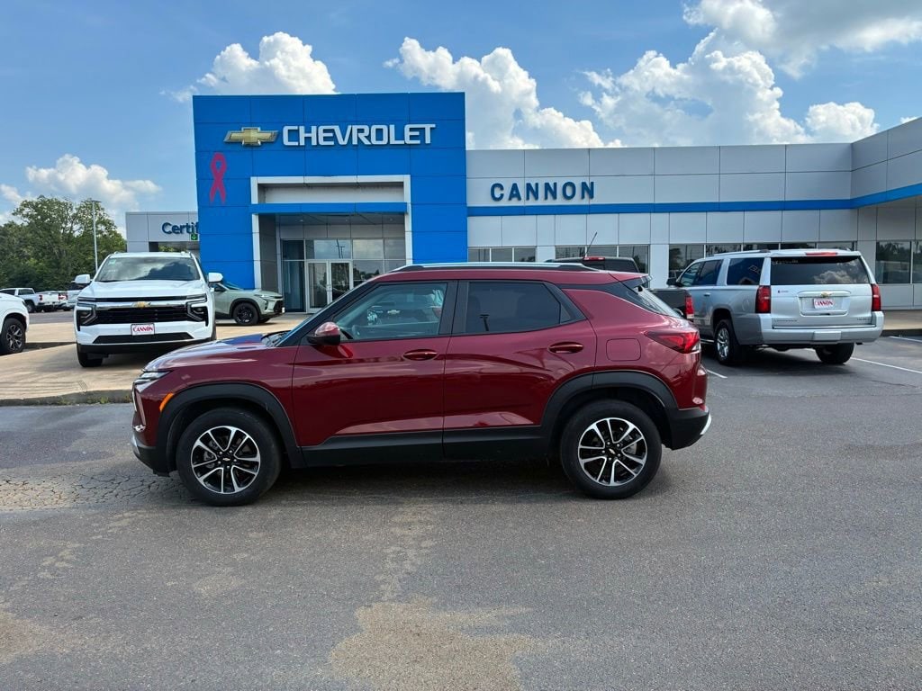 Used 2024 Chevrolet Trailblazer LT SUV