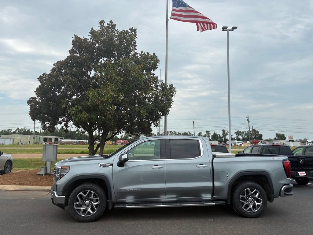 Used 2024 GMC Sierra 1500 SLT Truck