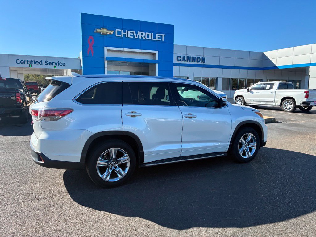 Used 2016 Toyota Highlander Limited with VIN 5TDYKRFH7GS126636 for sale in Greenwood, MS