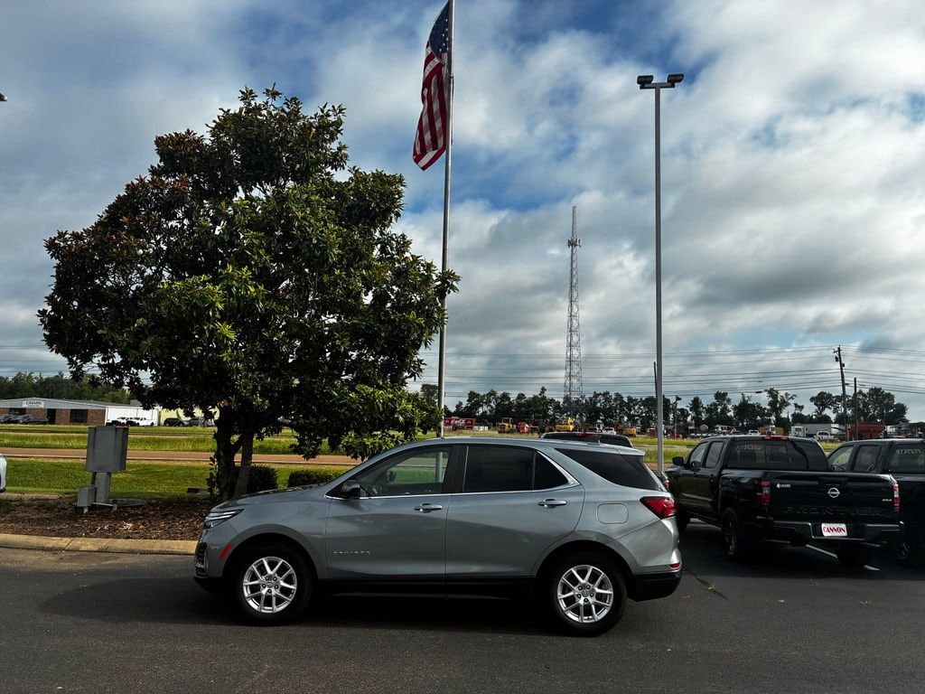Used 2024 Chevrolet Equinox LT SUV