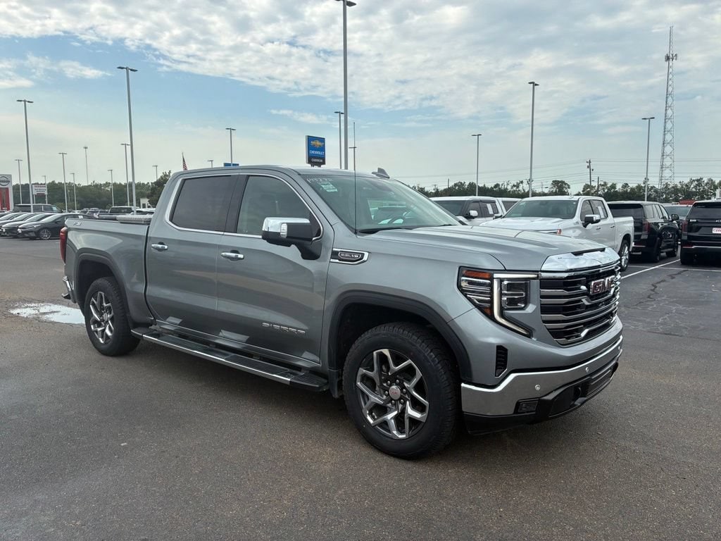 Used 2024 GMC Sierra 1500 SLT Truck