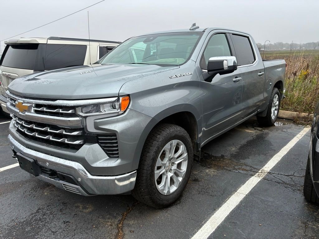 2024 Chevrolet Silverado 1500 LTZ - Photo 10