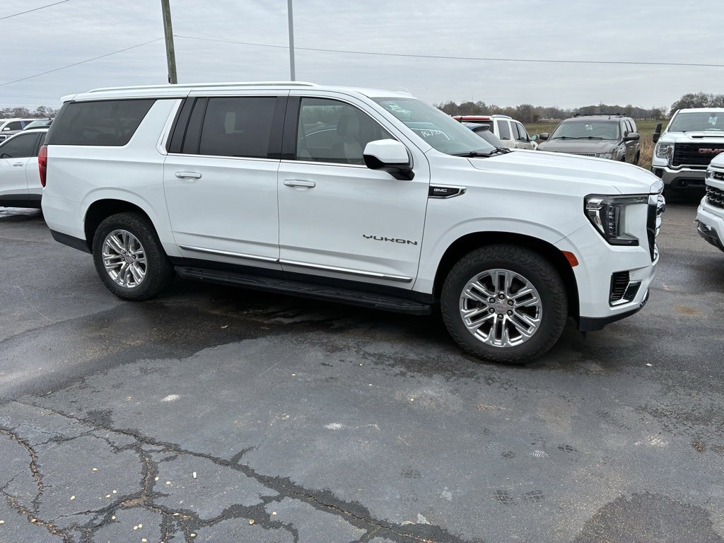 2021 GMC Yukon XL SLT's photo