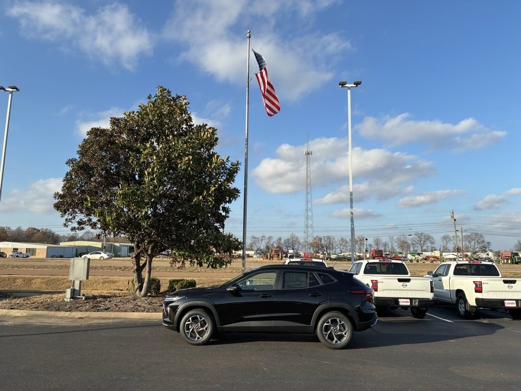 2026 Chevrolet Trax LT's photo