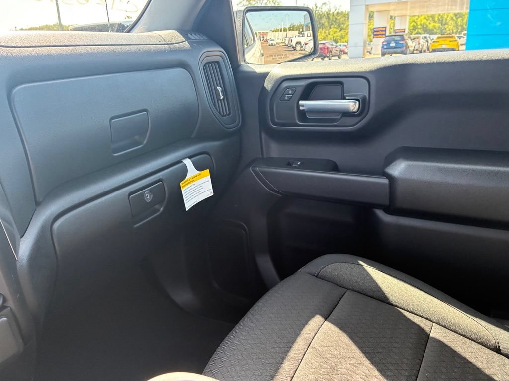 2026 Chevrolet Silverado 1500 Custom - Photo 13