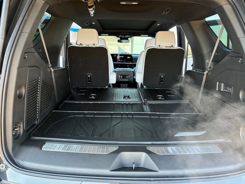 2026 Chevrolet Tahoe Premier - Photo 14