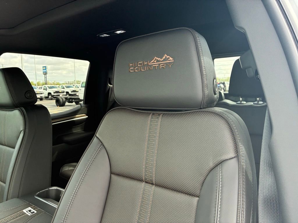 2026 Chevrolet Silverado 1500 High Country - Photo 18