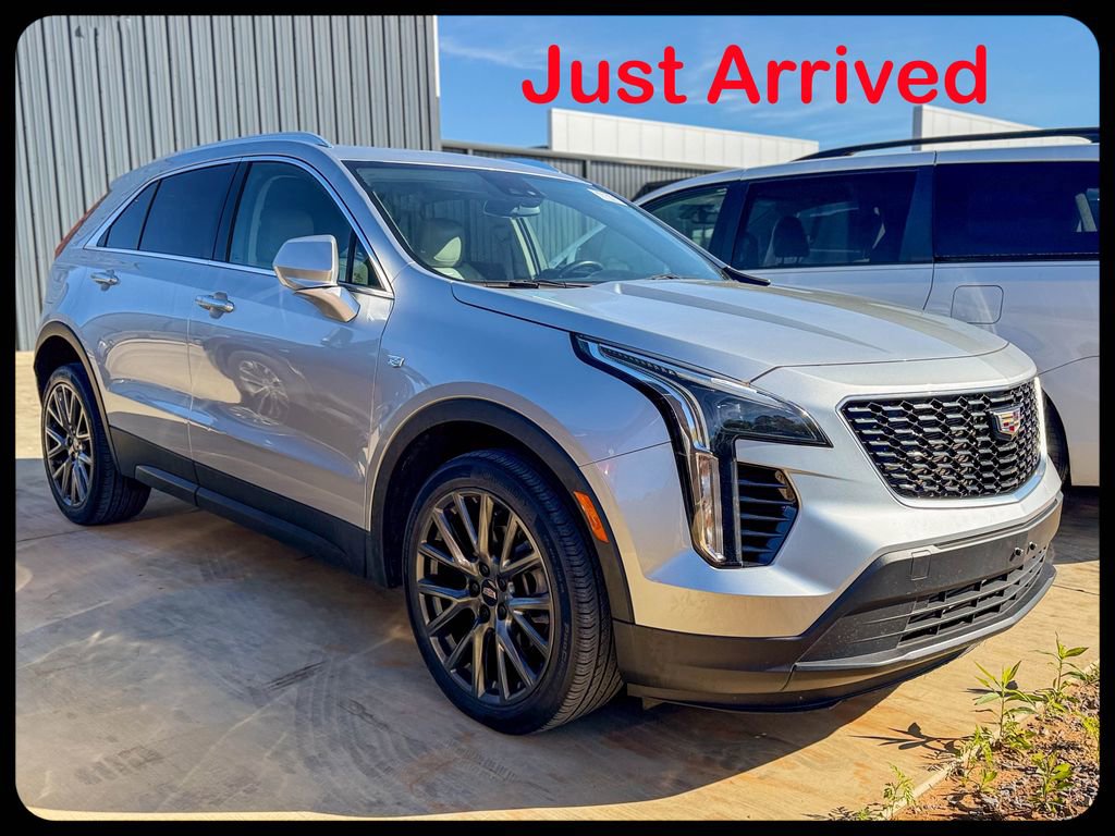 2020 CADILLAC XT4 SUV 