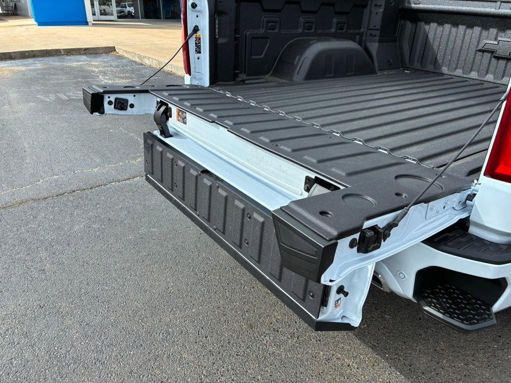 2026 Chevrolet Silverado 1500 High Country - Photo 11