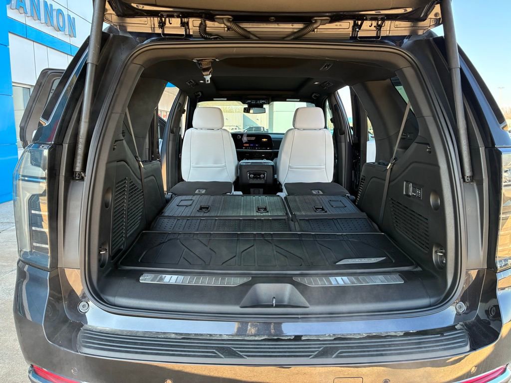 2026 Chevrolet Tahoe Premier - Photo 15