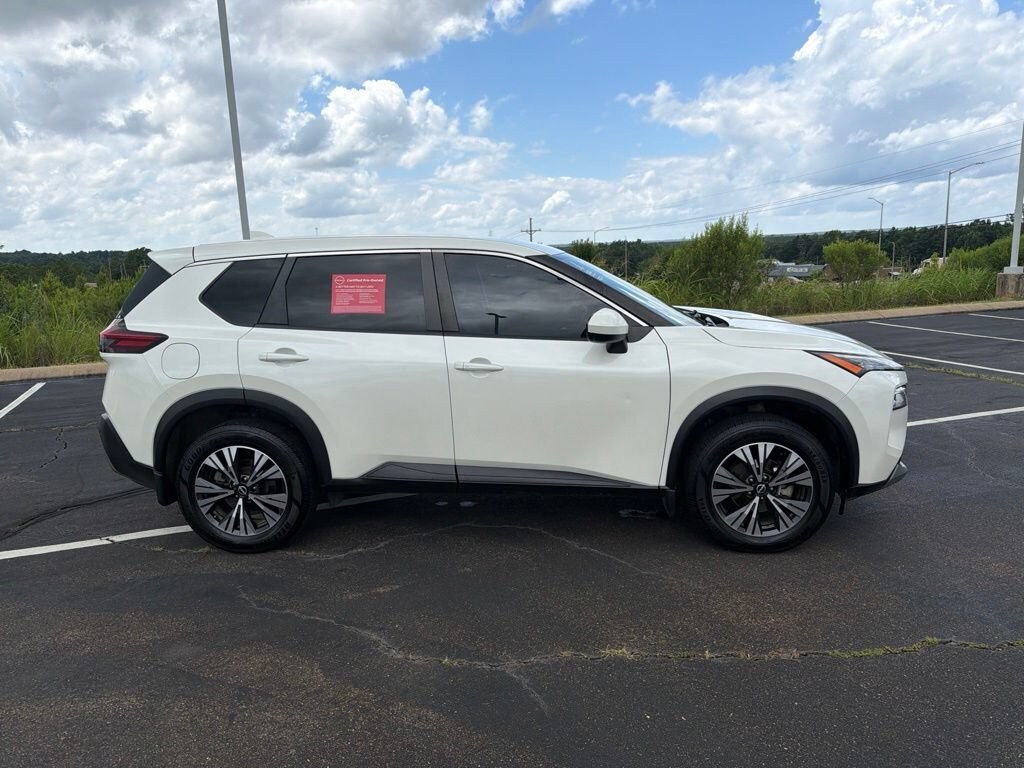 Used 2023 Nissan Rogue SV