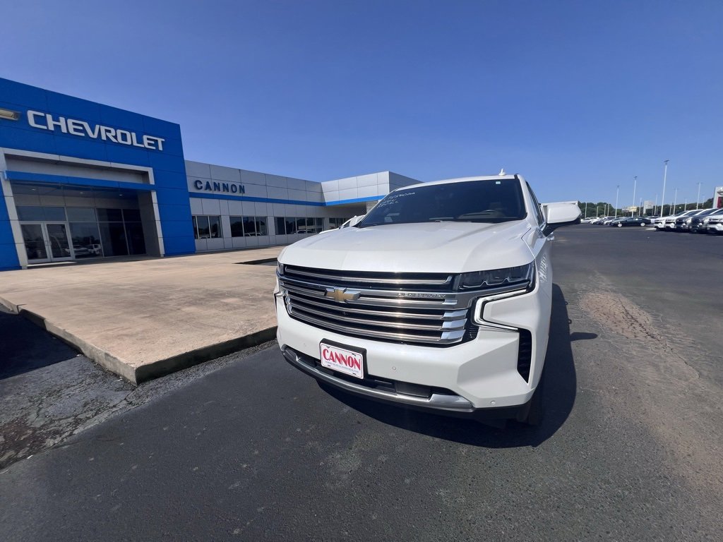 2021 Chevrolet Tahoe High Country photo 2