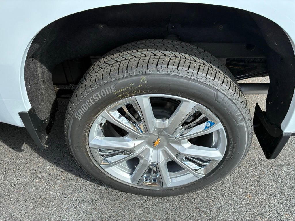 2026 Chevrolet Silverado 1500 High Country - Photo 9
