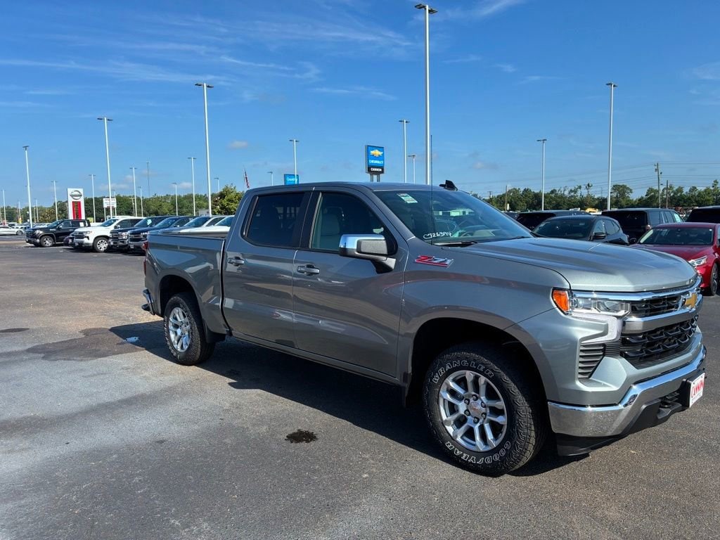 New 2026 Chevrolet Silverado 1500 LT Truck