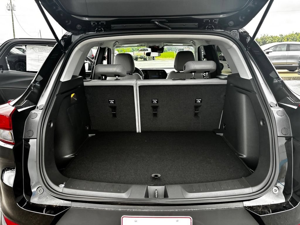 2026 Chevrolet Trailblazer LT - Photo 14